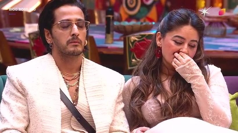 Nominated housemates wait on the Weekend Ka Vaar stage as the Week 8 eviction looms