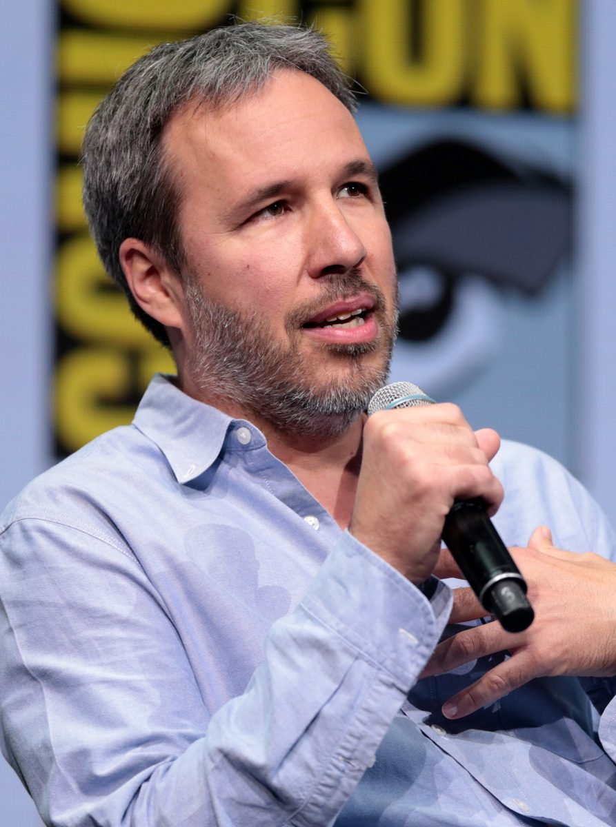 Denis Villeneuve speaking at an event